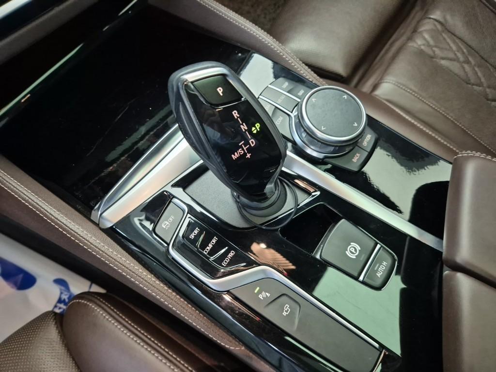 BMW 5 Series 2019 Blanco - Importación desde Corea - HF Imports Iquique - Foto 15