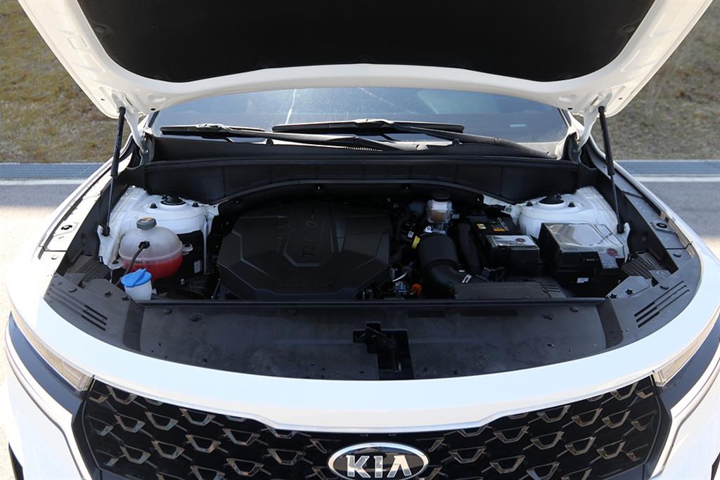 KIA Sorento - Vista 8