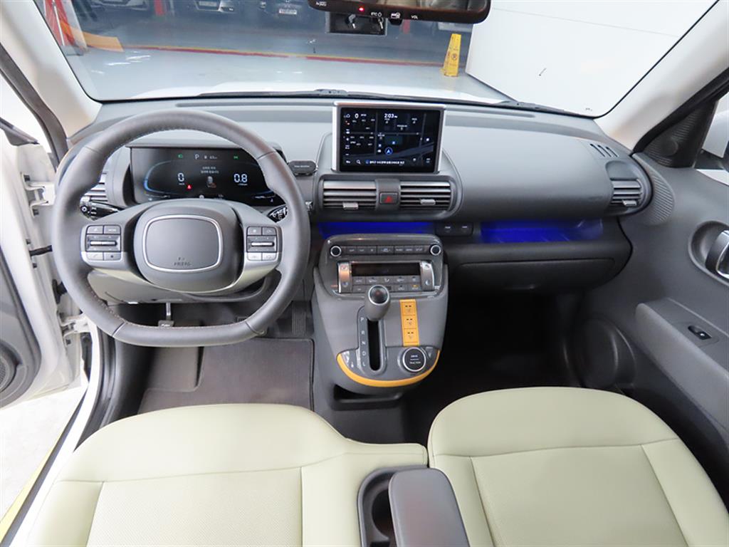 HYUNDAI Casper - Vista 7