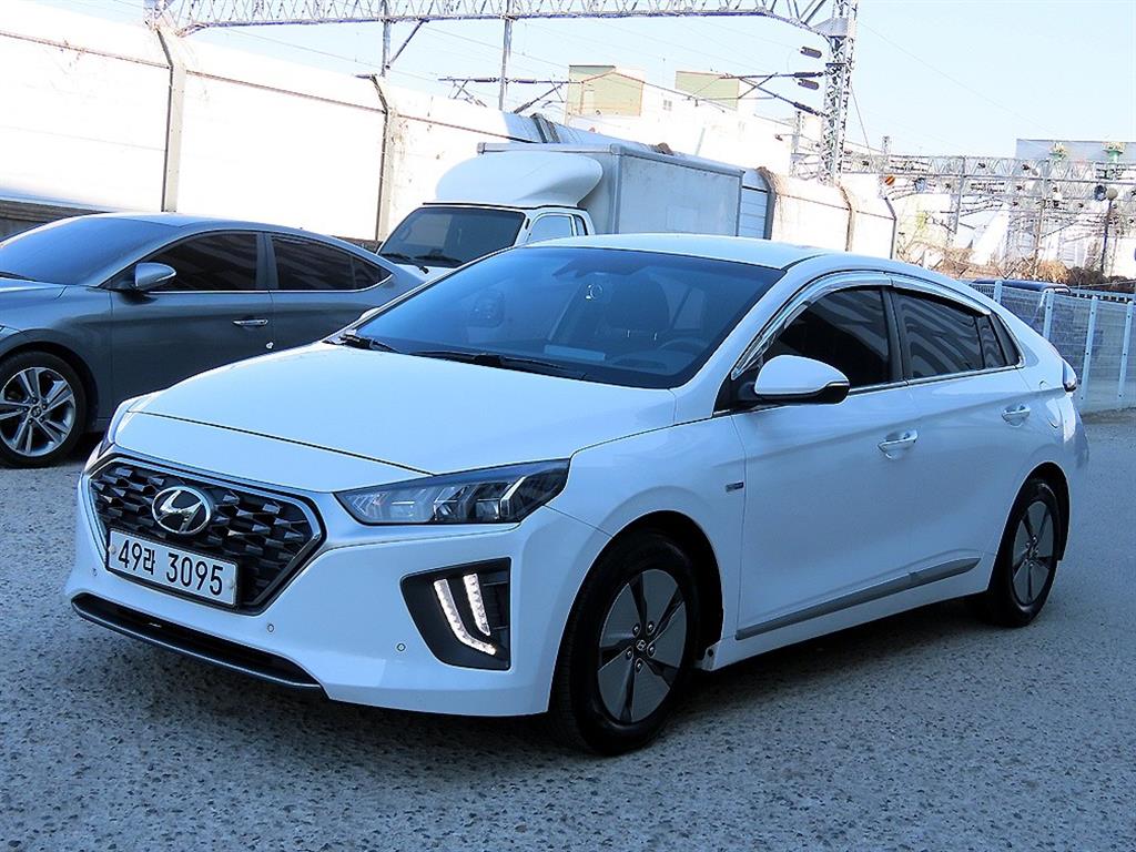 HYUNDAI Ioniq - Vista 2