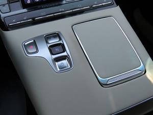 HYUNDAI Grandeur - Vista 12