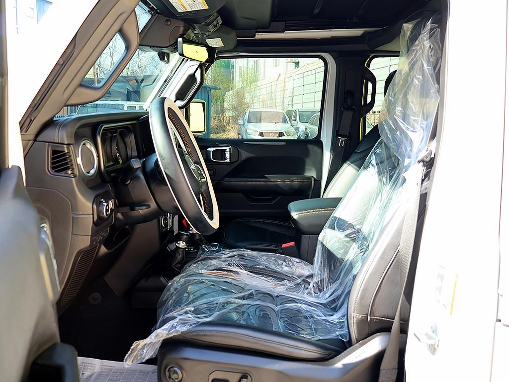 Jeep Wrangler 2024 Blanco - Importación desde Corea - HF Imports Iquique - Foto 12