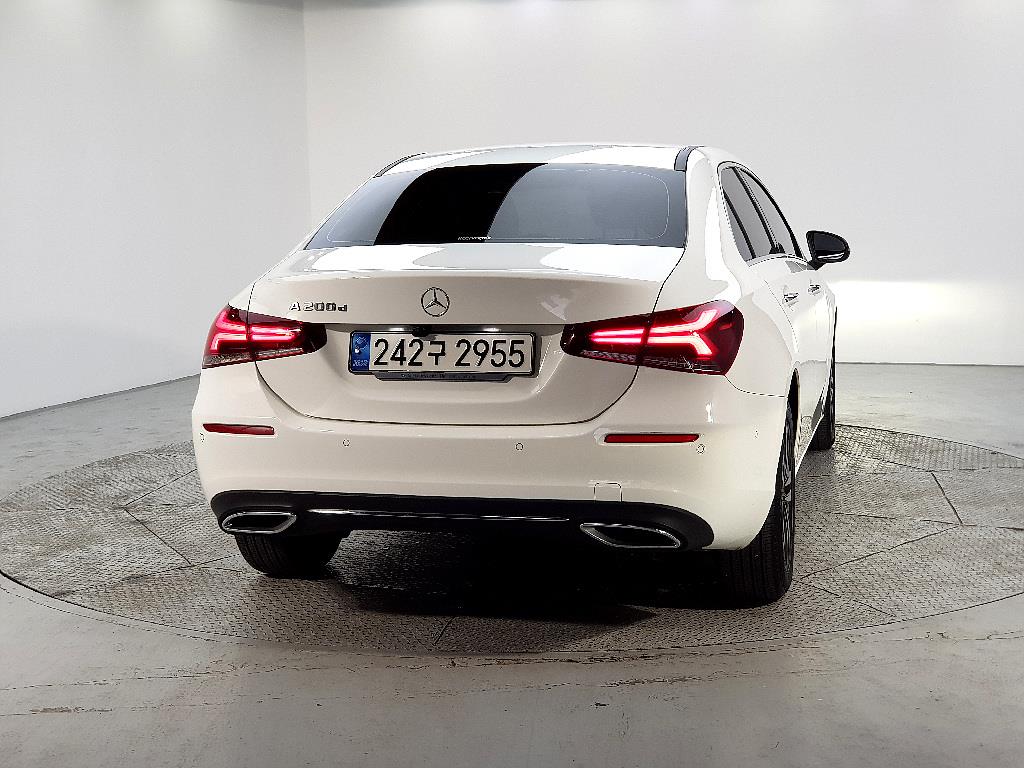 Mercedes Benz A Class - Vista 3