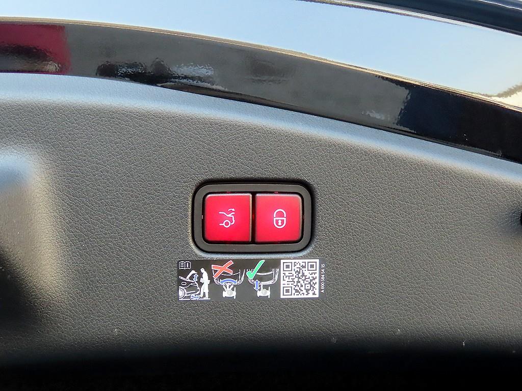 Mercedes Benz CLE Class 2026 Negro - Importación desde Corea - HF Imports Iquique - Foto 17