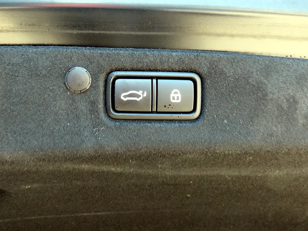 HYUNDAI Grandeur 2021 Negro - Importación desde Corea - HF Imports Iquique - Foto 16