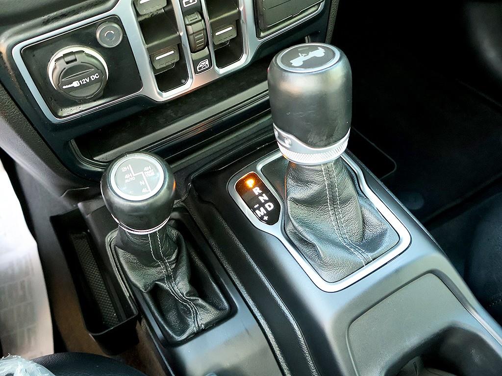 Jeep Wrangler 2024 Blanco - Importación desde Corea - HF Imports Iquique - Foto 7