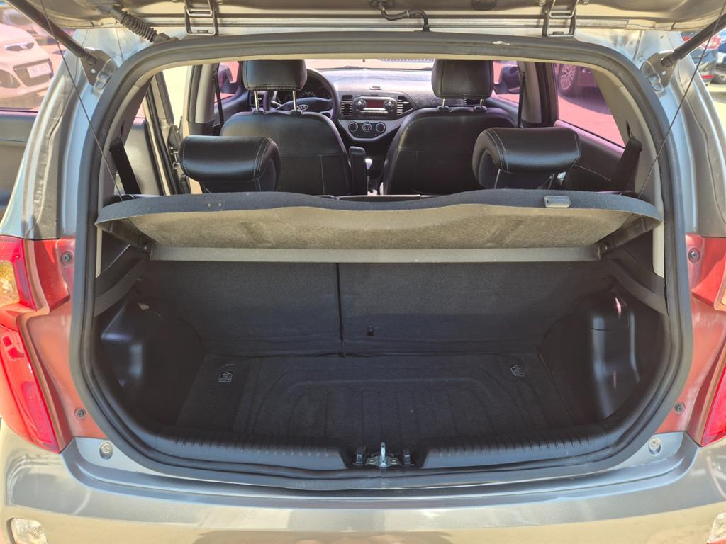 KIA Morning - Vista 11