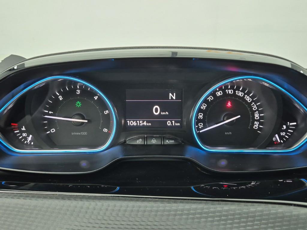Peugeot 2008 - Vista 7