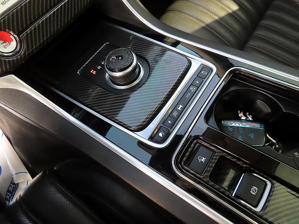 Jaguar XF - Vista 11