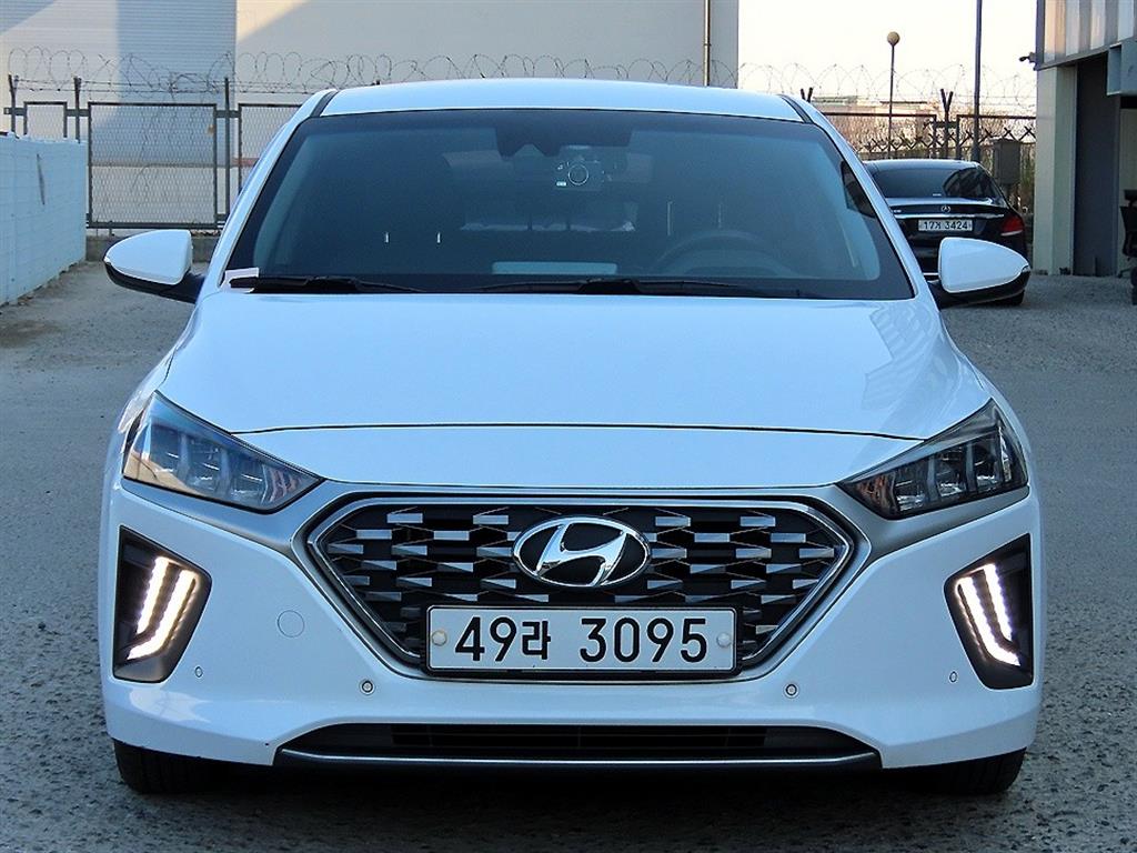 HYUNDAI Ioniq 2020 Blanco - Importación desde Corea - HF Imports Iquique - Foto 1