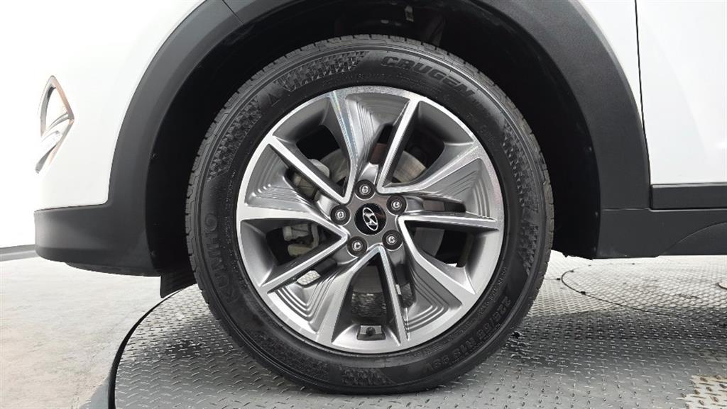 HYUNDAI Tucson - Vista 5