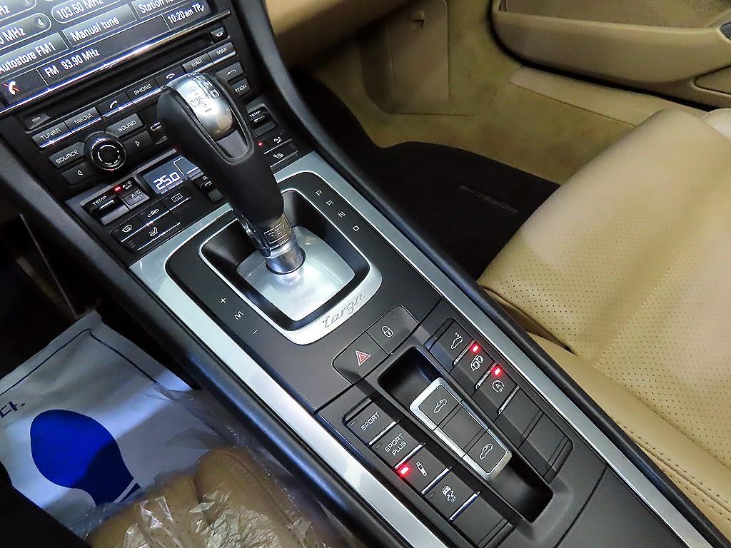 Porsche 911 2015 Negro - Importación desde Corea - HF Imports Iquique - Foto 17