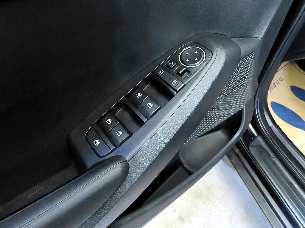 KIA Seltos 2022 Negro - Importación desde Corea - HF Imports Iquique - Foto 13