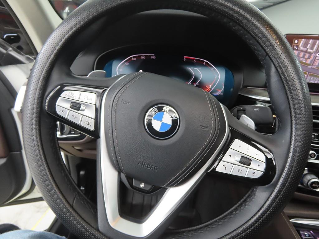 BMW 5 Series - Vista 8