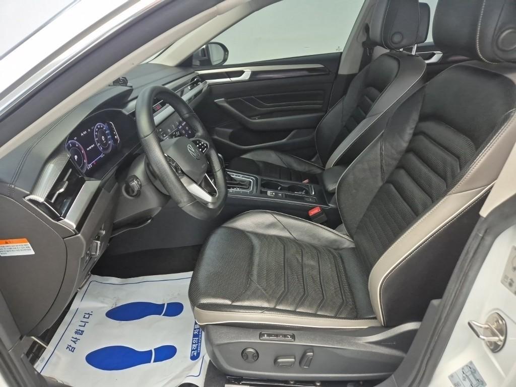 Volkswagen Arteon - Vista 11