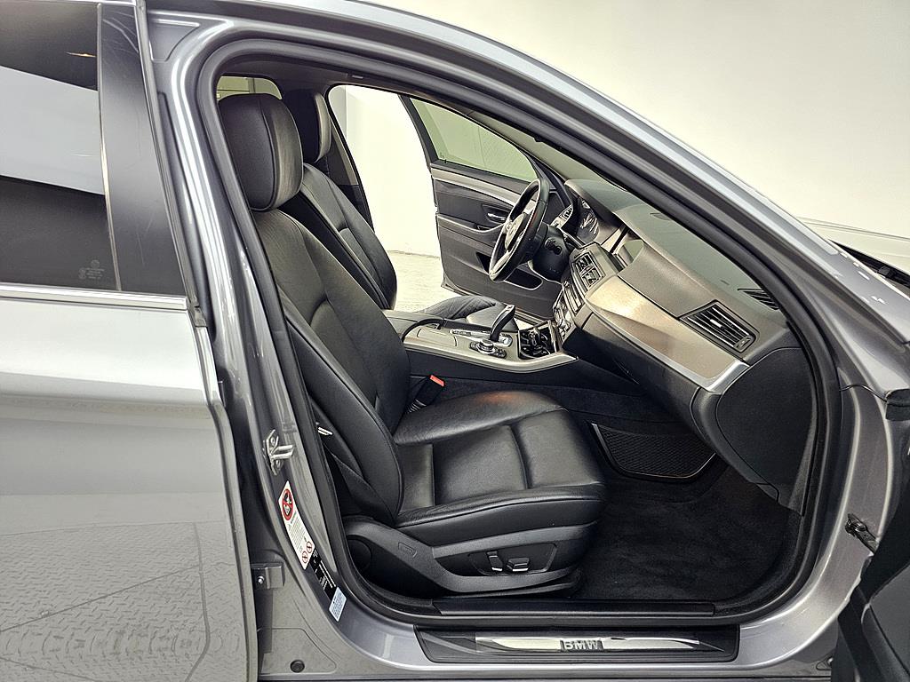 BMW 5 Series - Vista 11