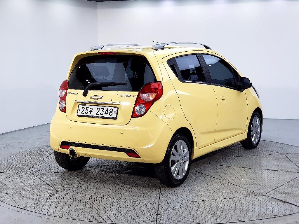 Chevrolet Spark - Vista 4