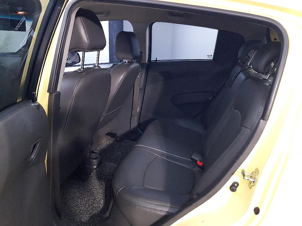 Chevrolet Spark - Vista 9