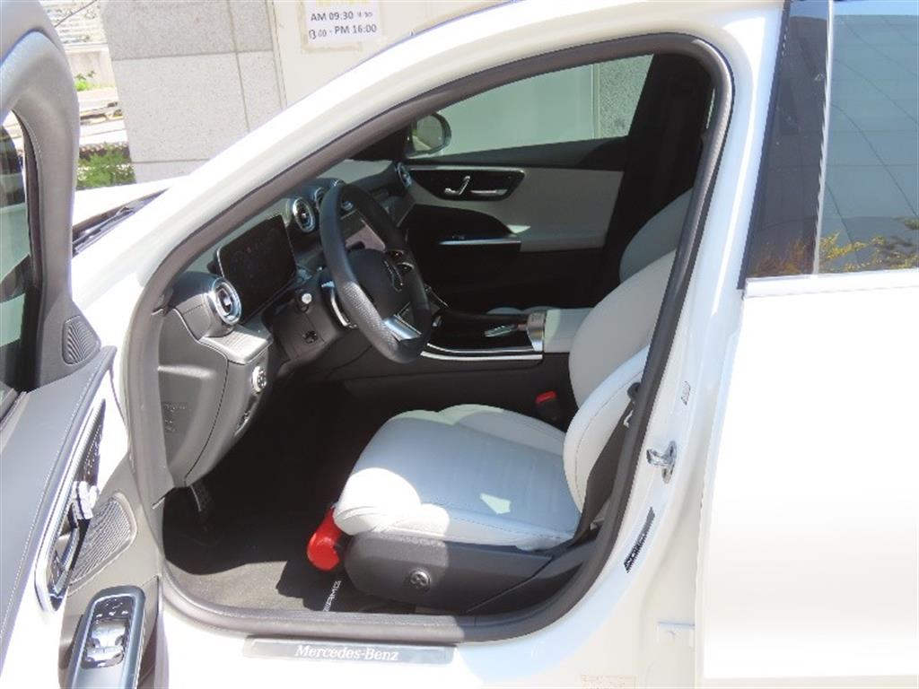 Mercedes Benz C Class 2025 - Importación desde Corea - HF Imports Iquique - Foto 13