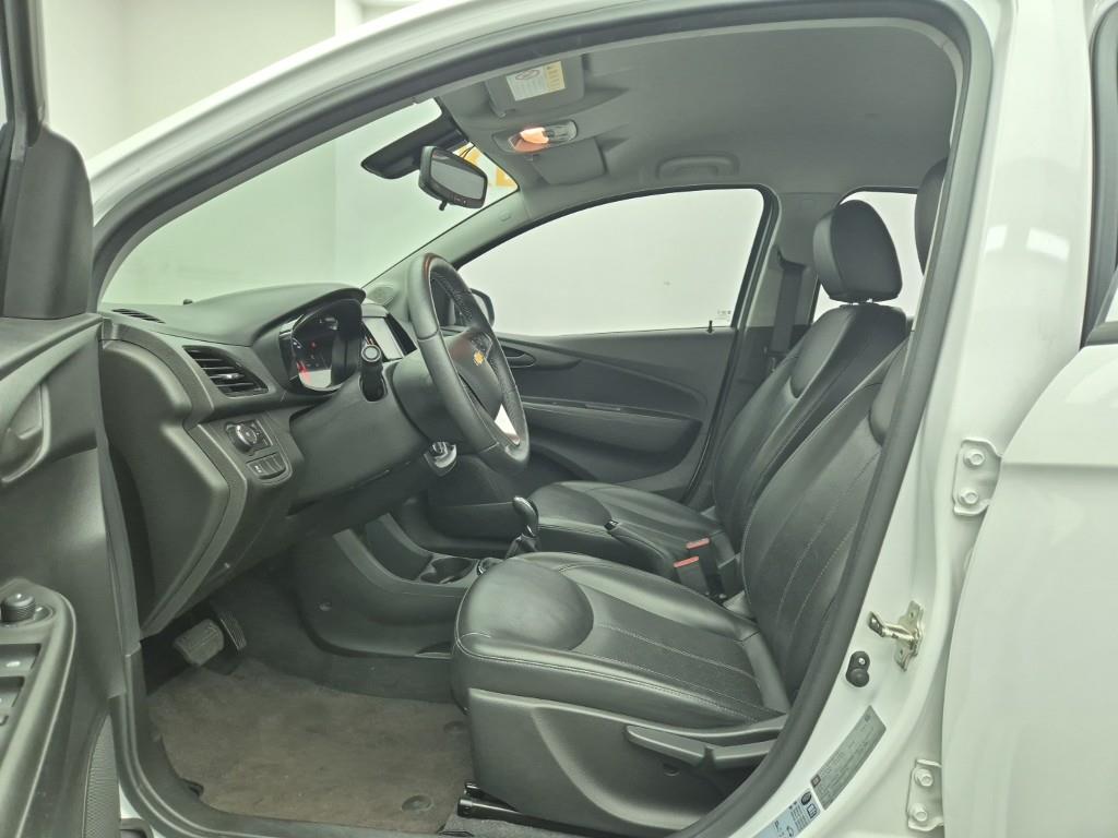 Chevrolet Spark - Vista 11