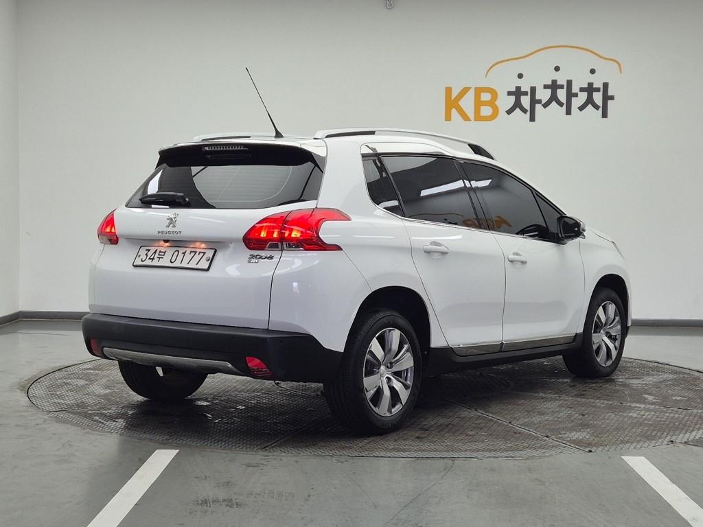 Peugeot 2008 - Vista 4