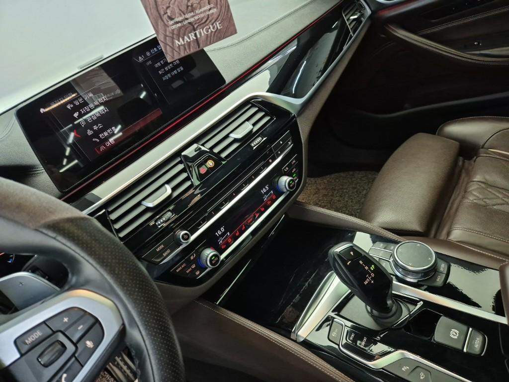 BMW 5 Series - Vista 11