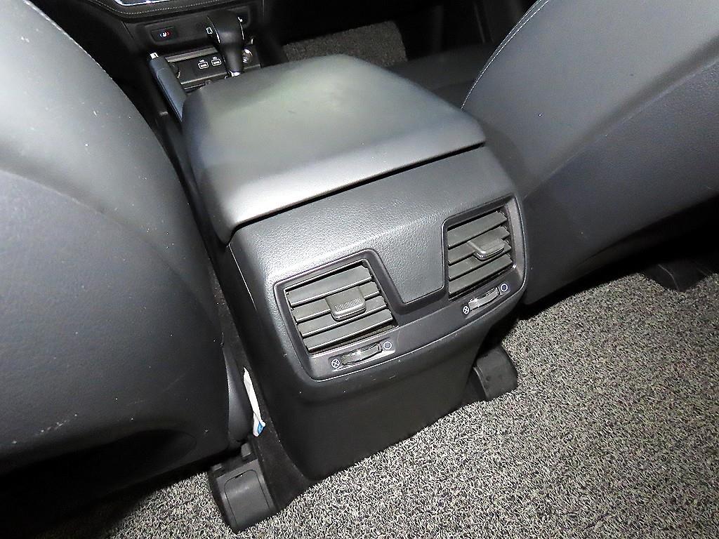 Ssangyong Rexton 2023 Gris - Importación desde Corea - HF Imports Iquique - Foto 17