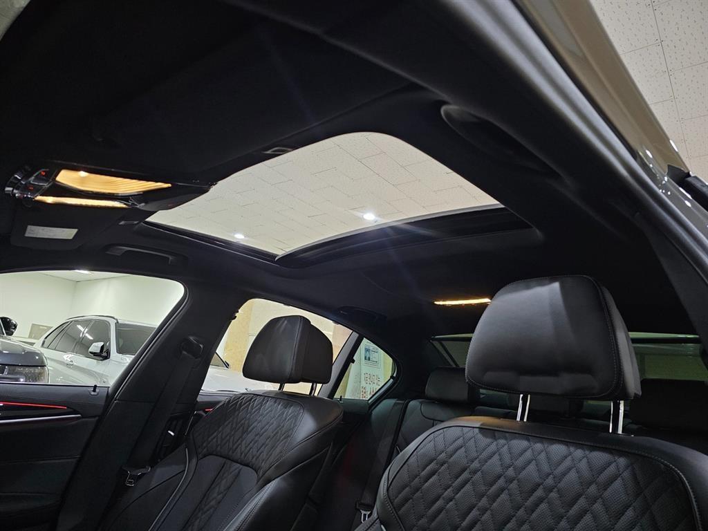 BMW 5 Series 2022 Gris - Importación desde Corea - HF Imports Iquique - Foto 17