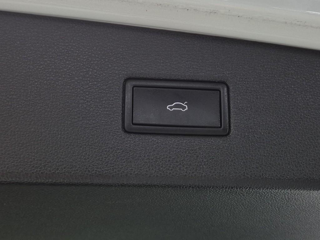 Volkswagen Tiguan 2022 Blanco - Importación desde Corea - HF Imports Iquique - Foto 16