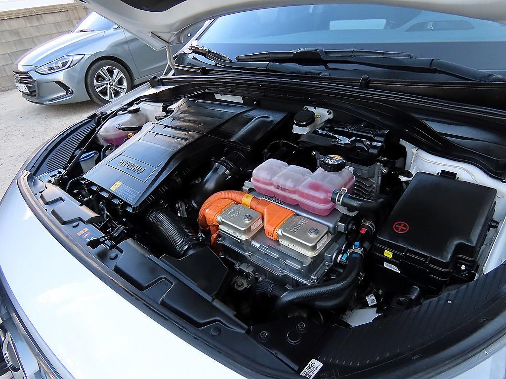 HYUNDAI Ioniq 2020 Blanco - Importación desde Corea - HF Imports Iquique - Foto 19