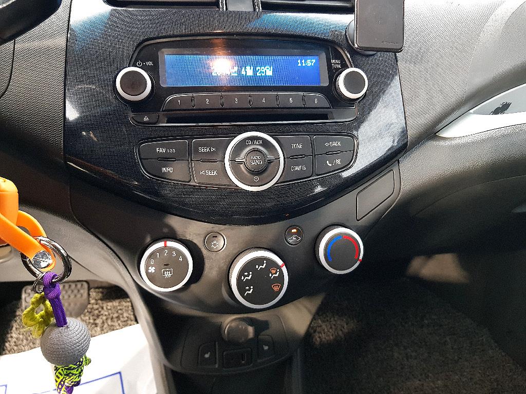 Chevrolet Spark 2013 Amarillo - Importación desde Corea - HF Imports Iquique - Foto 13