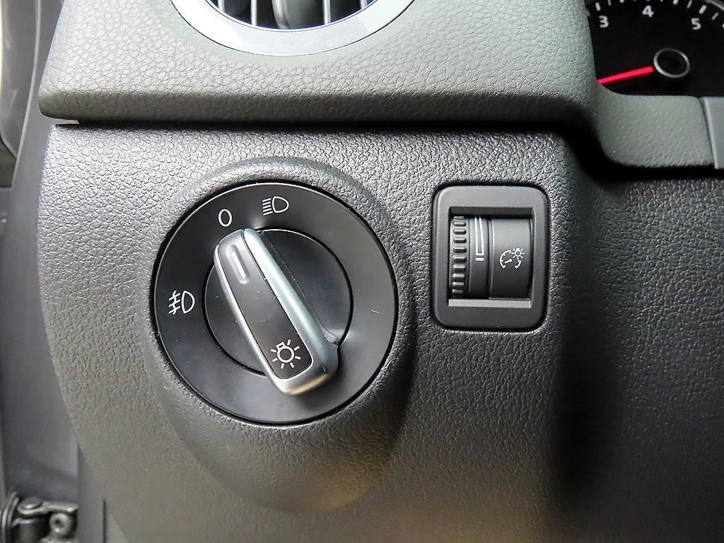 Mercedes Benz E class - Vista 12