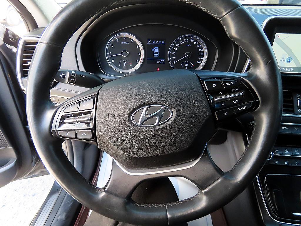 HYUNDAI Grandeur - Vista 8