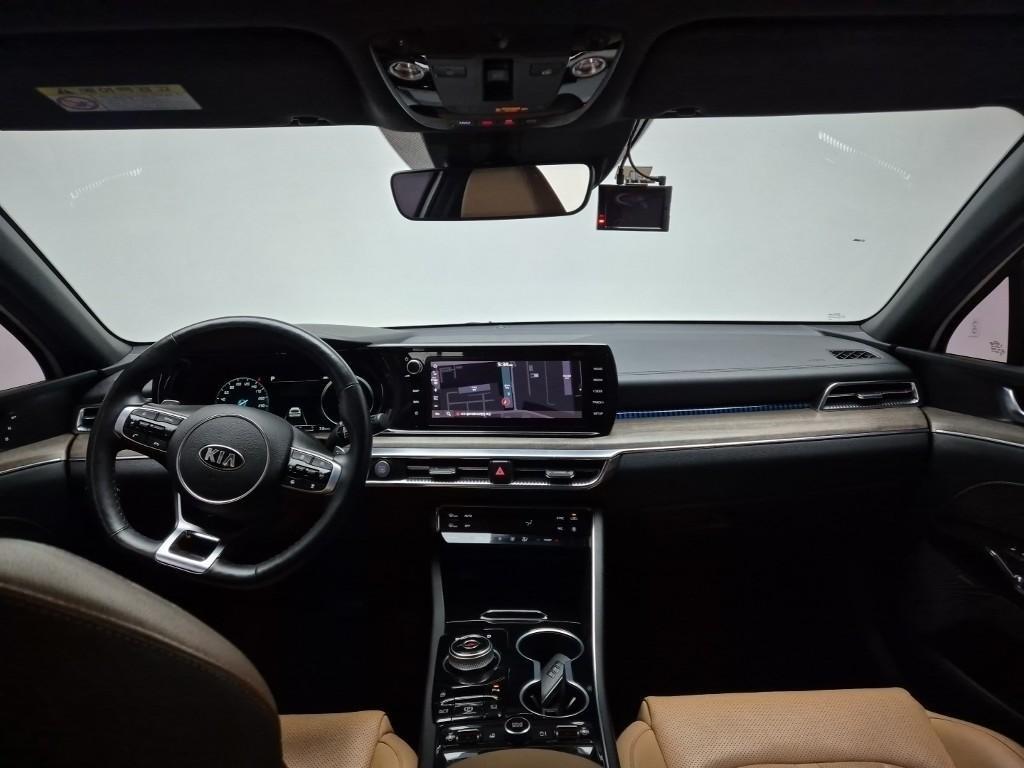 KIA K5 - Vista 7