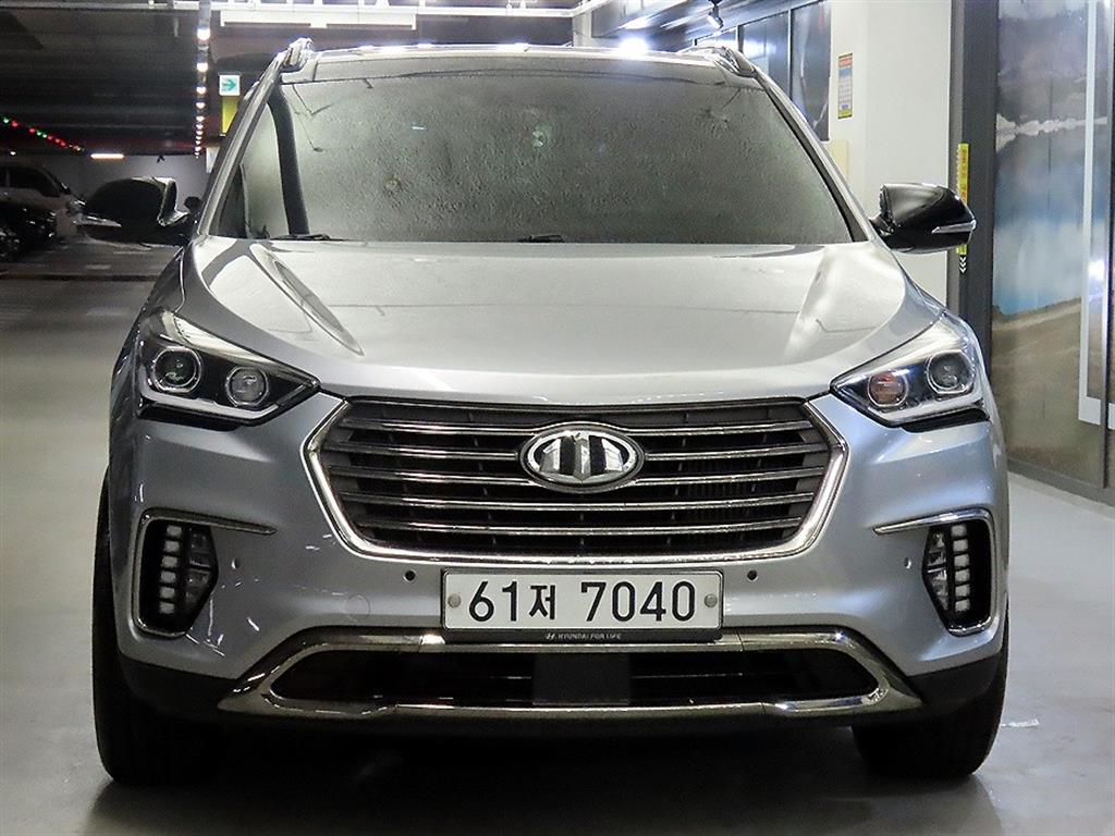 HYUNDAI Maxcruz - Vista 2