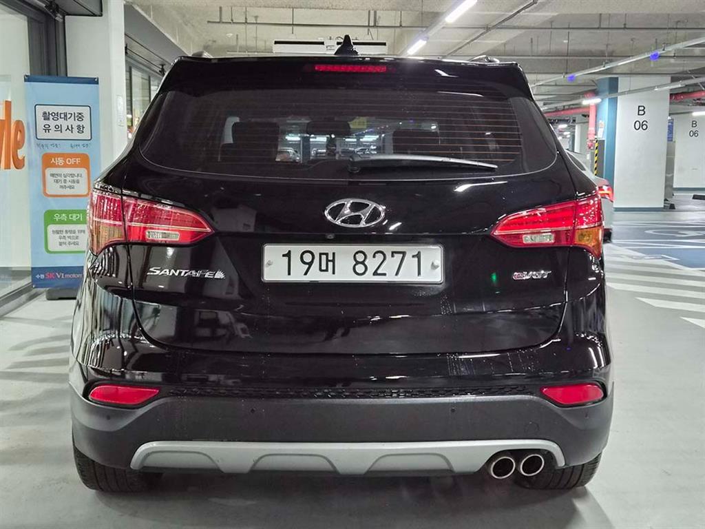 HYUNDAI Santa Fe - Vista 5