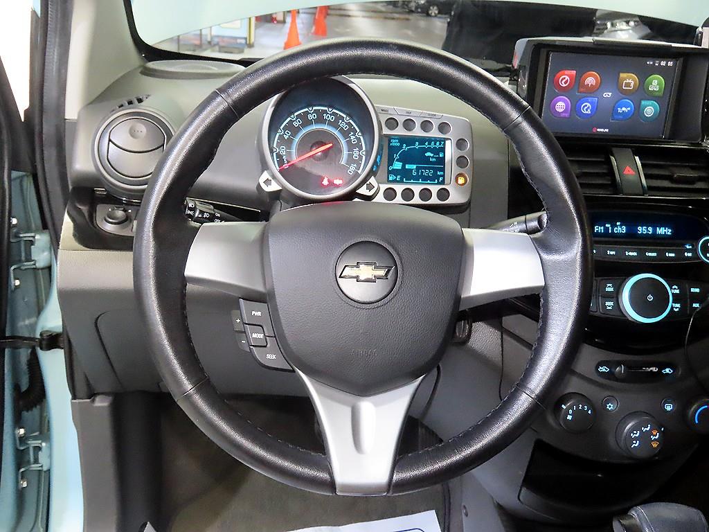 Chevrolet Spark - Vista 8