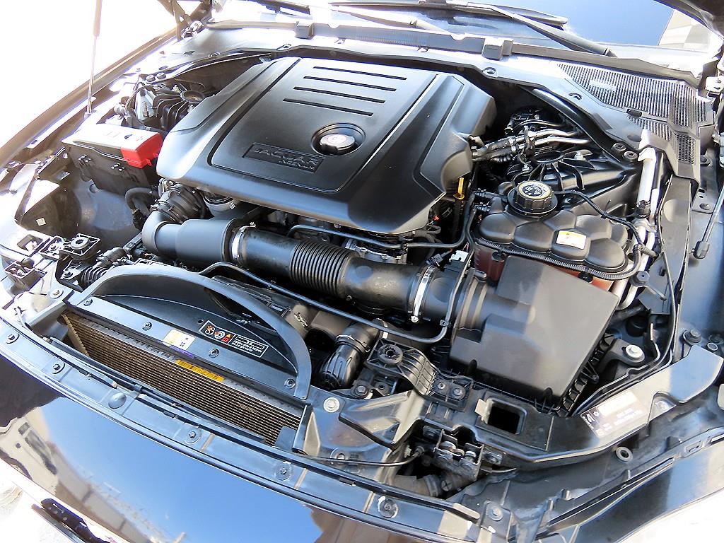 Jaguar XF 2017 Negro - Importación desde Corea - HF Imports Iquique - Foto 19