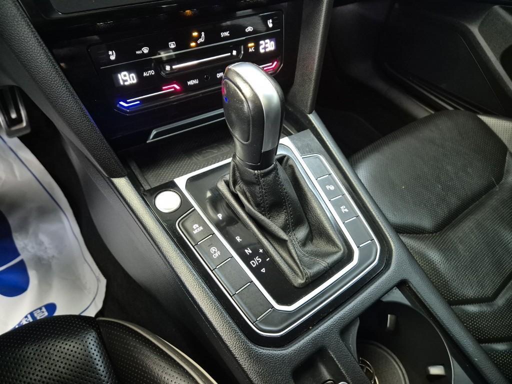 Volkswagen Arteon - Vista 8