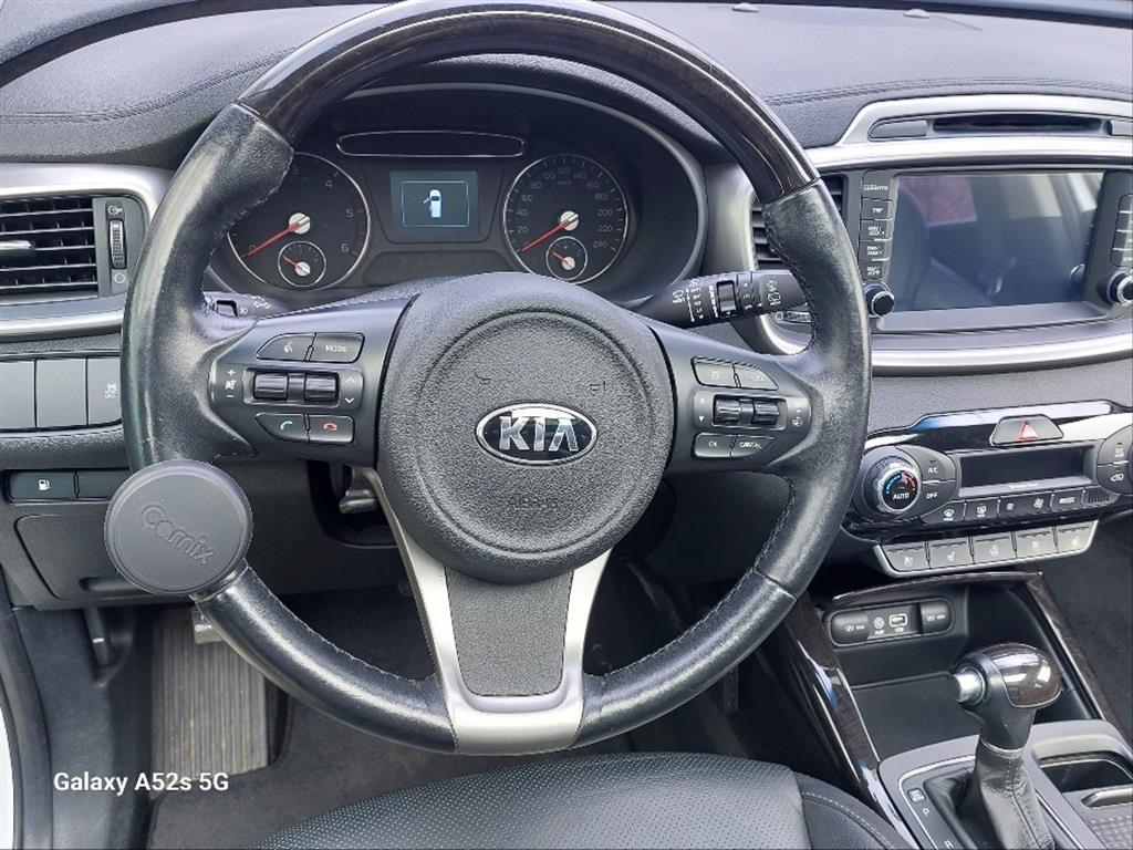 KIA Sorento - Vista 9