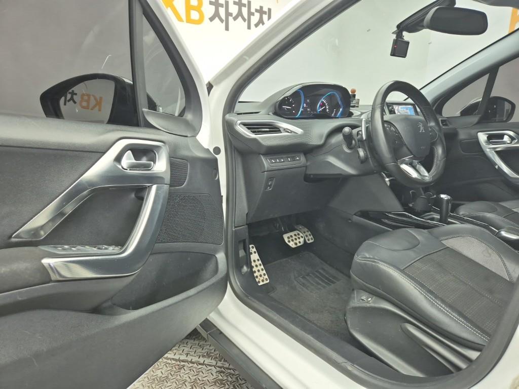 Peugeot 2008 2015 Blanco - Importación desde Corea - HF Imports Iquique - Foto 18