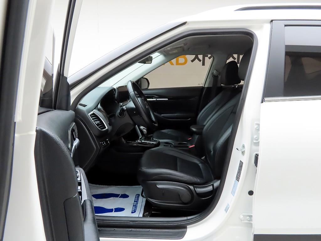 KIA Seltos 2023 - Importación desde Corea - HF Imports Iquique - Foto 15