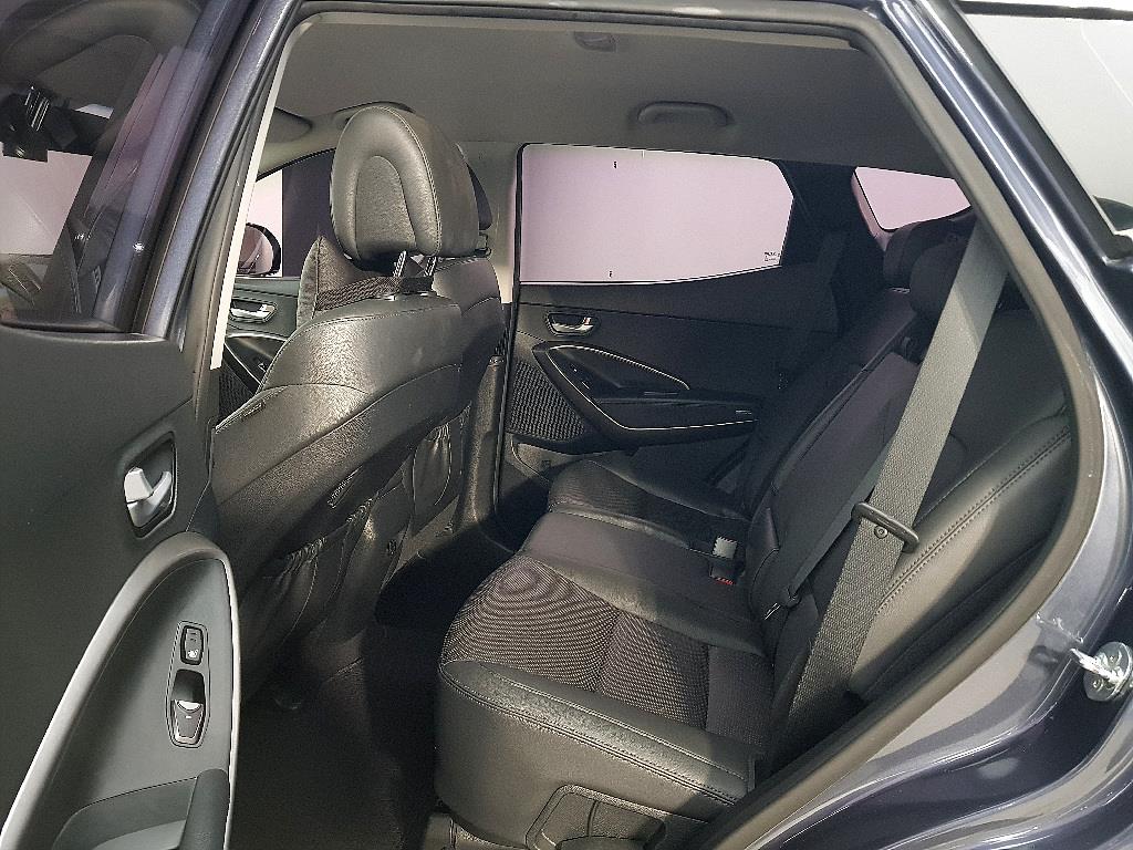 HYUNDAI Santa Fe - Vista 9