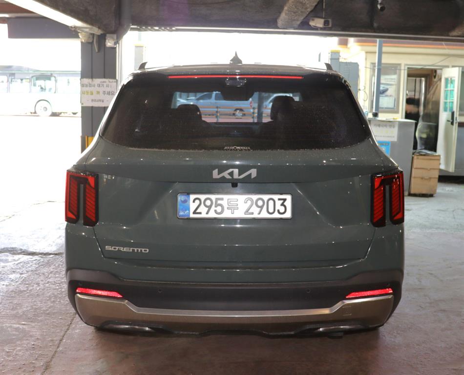 KIA Sorento - Vista 11