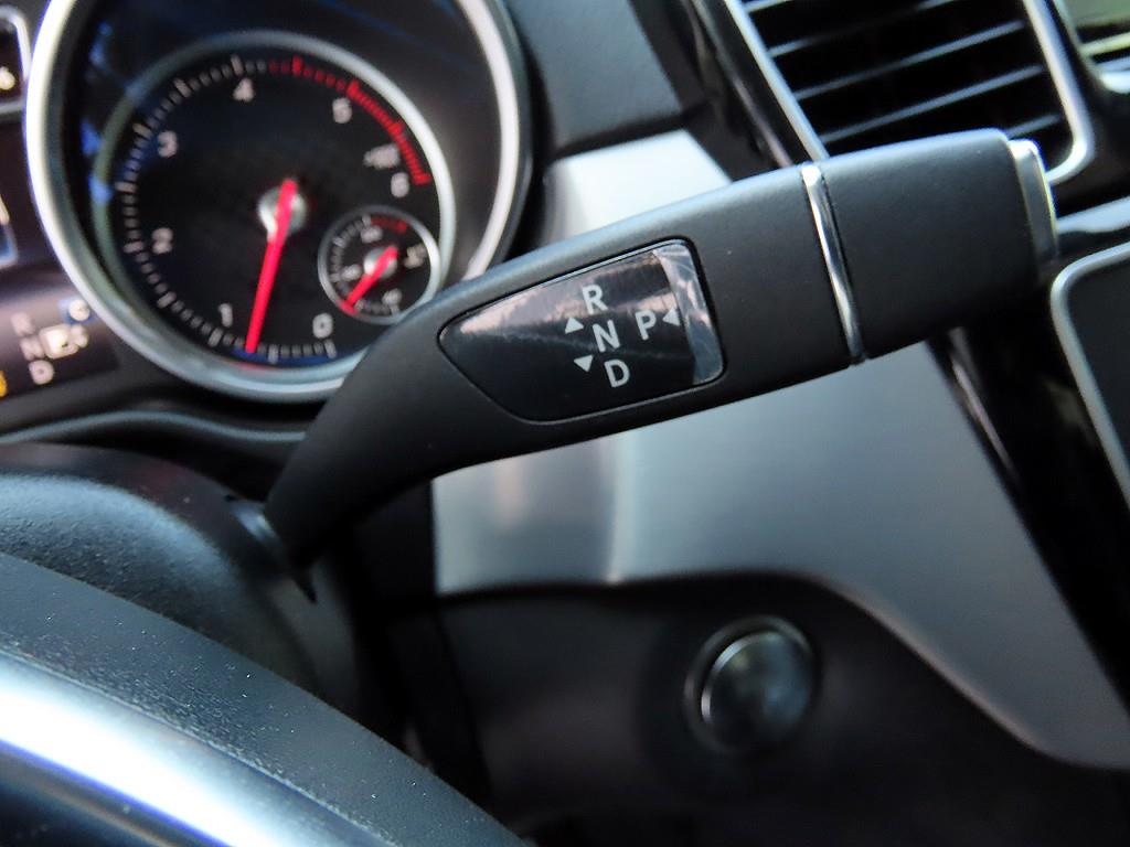 Mercedes Benz GLE Class - Vista 10