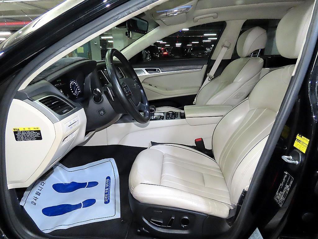 Genesis G80 - Vista 6