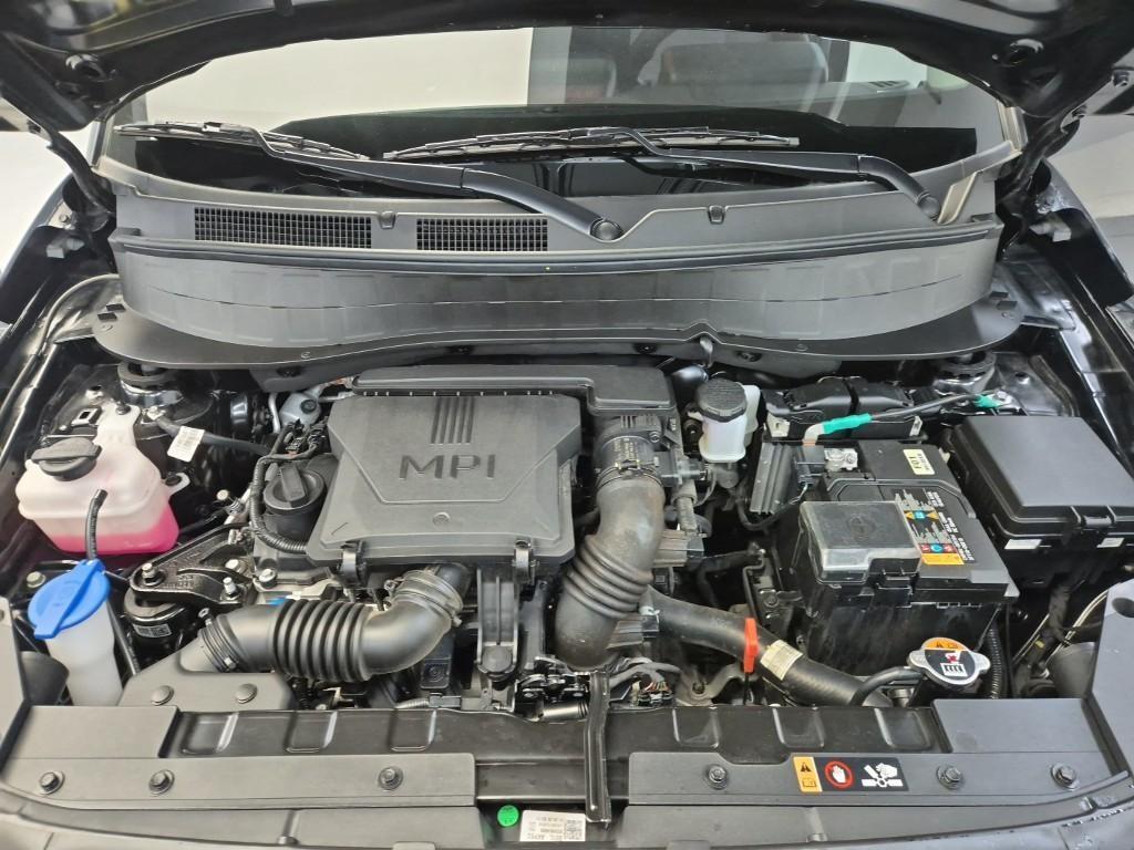 HYUNDAI Casper - Vista 5