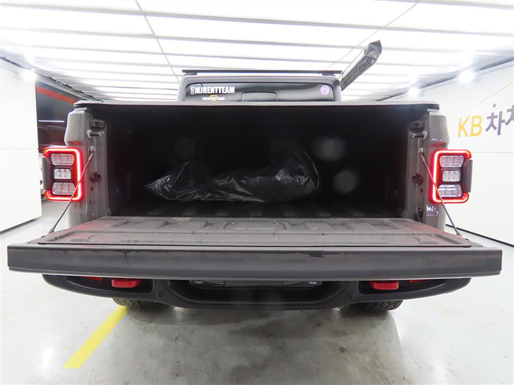 Jeep Gladiator 2021 Gris - Importación desde Corea - HF Imports Iquique - Foto 18