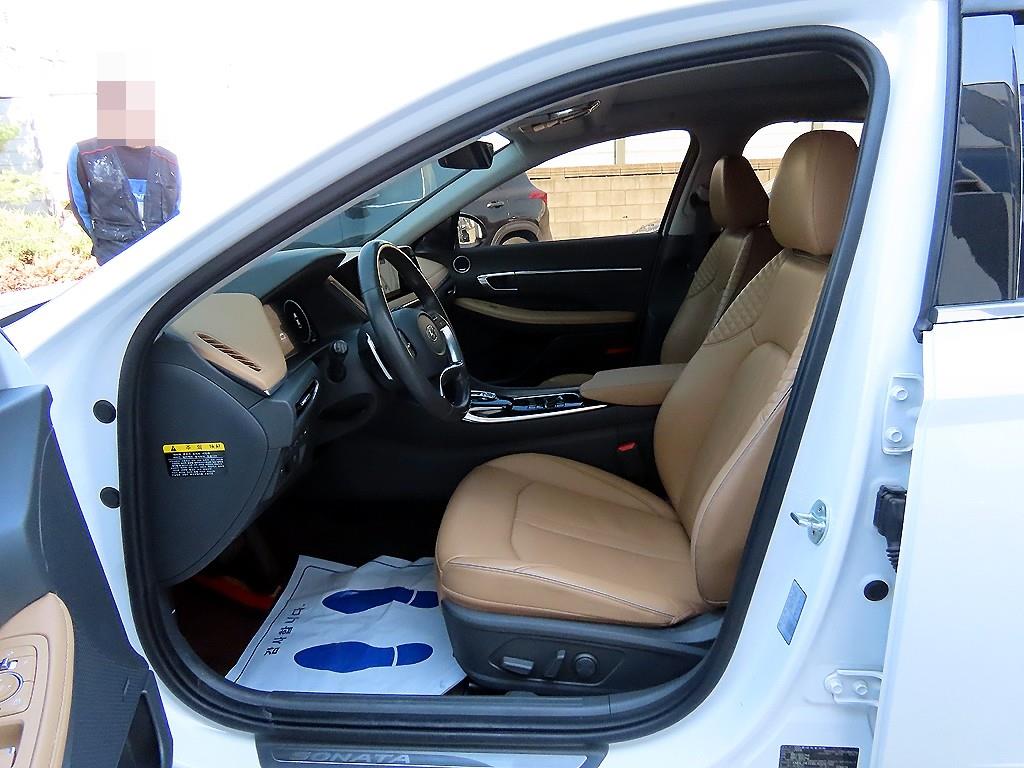 HYUNDAI Sonata - Vista 5