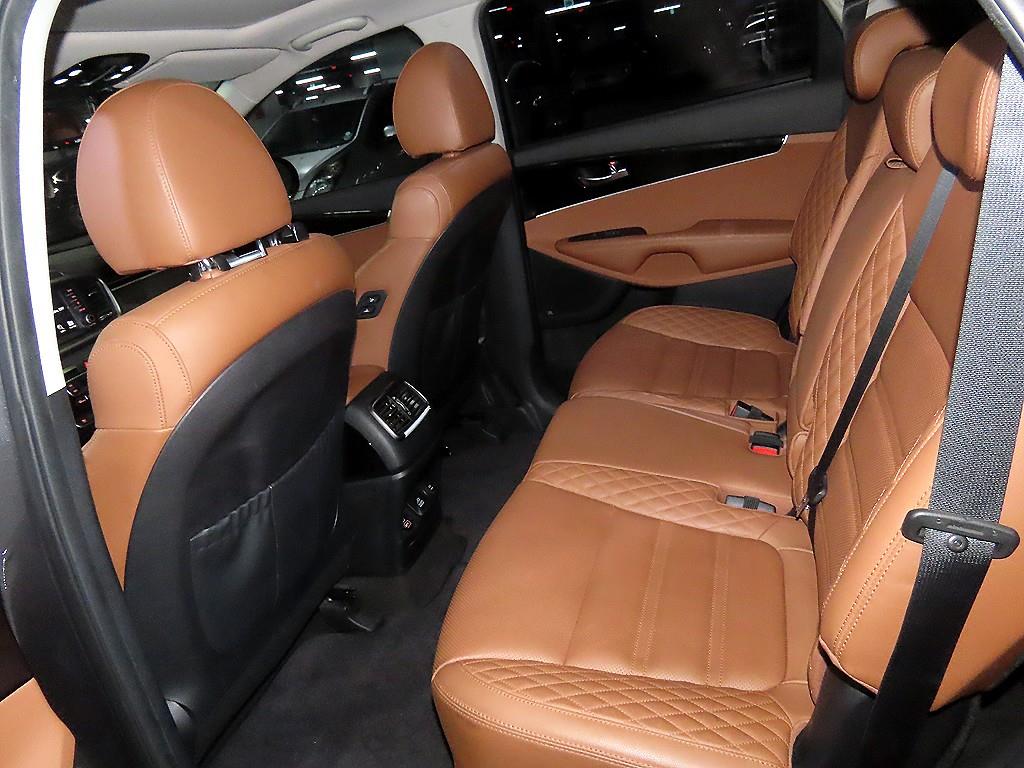KIA Sorento - Vista 6